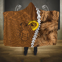 Vanuatu Coconut Crab Hooded Blanket Ni-Van Tropical Leaves With Sand Drawing Art LT14 One Size Brown - Polynesian Pride