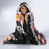 Black Polynesia Hooded Blanket Plumeria With Hibiscus Pattern Tropical Vibes LT14 - Polynesian Pride