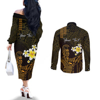 Personalised Hawaii King Kamehameha Day Couples Matching Off The Shoulder Long Sleeve Dress and Long Sleeve Button Shirt Plumeria With Kakau Pattern - Gold