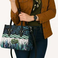 Turquoise Traditional Cloak Aotearoa Leather Bag Maori Paua Shell Korowai Pattern - Polynesian Pride