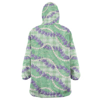 Pastel Green Hawaii Palaka Honohono Pikake Wearable Blanket Hoodie Hawaiian Orchid Lei Polynesian Pattern - Polynesian Pride