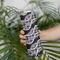 Black Hawaii Palaka Honohono Pikake Skinny Tumbler Hawaiian Orchid Lei Polynesian Pattern - Polynesian Pride