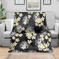Black Tropical Hawaii Blanket Seamless Monstera Plumeria Hawaiian Pattern - Polynesian Pride