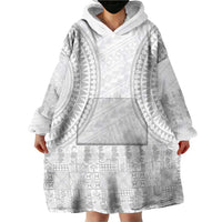 Niue White Sunday Wearable Blanket Hoodie Tapu Fanau Ia Puakenikeni Hiapo Pattern - Polynesian Pride