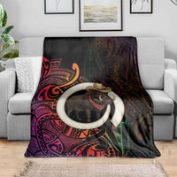 Vanuatu Boar Cowboy Blanket Tusk Gradient Polynesian Pattern - Polynesian Pride
