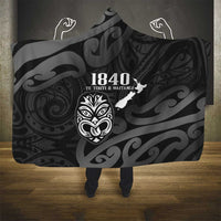 New Zealand 1840 Waitangi Day Hooded Blanket Aotearoa Haka Mask - Black Version LT14 - Polynesian Pride