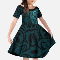 New Zealand Skull Darts Family Matching Off Shoulder Maxi Dress and Hawaiian Shirt Aotearoa Maori Chest Tattoo Stylized Teal - Polynesian Pride