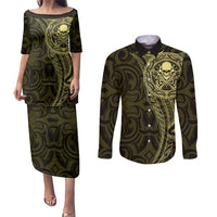 New Zealand Skull Darts Couples Matching Puletasi and Long Sleeve Button Shirt Aotearoa Maori Chest Tattoo Stylized Gold - Polynesian Pride
