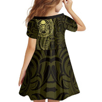 New Zealand Skull Darts Family Matching Off Shoulder Maxi Dress and Hawaiian Shirt Aotearoa Maori Chest Tattoo Stylized Gold - Polynesian Pride