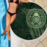 New Zealand Skull Darts Beach Blanket Aotearoa Maori Chest Tattoo Stylized Green - Polynesian Pride