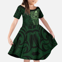 New Zealand Skull Darts Family Matching Off Shoulder Maxi Dress and Hawaiian Shirt Aotearoa Maori Chest Tattoo Stylized Green - Polynesian Pride