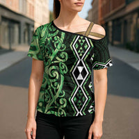 Green Aotearoa Cross Shoulder Shirt Taniko Motifs With Paua Shell Kowhaiwhai - Polynesian Pride