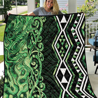Green Aotearoa Quilt Taniko Motifs With Paua Shell Kowhaiwhai