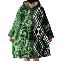 Green Aotearoa Wearable Blanket Hoodie Taniko Motifs With Paua Shell Kowhaiwhai LT14 - Polynesian Pride