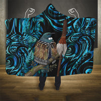 New Zealand Tui Bird Taiaha Hooded Blanket Maori Weapon Paua Shell Mix Silver Fern