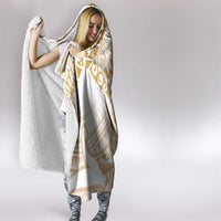 White and Gold Polynesia Hooded Blanket Plumeria Tattoo With Polynesian Pattern LT14 - Polynesian Pride