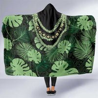 Green Hawaii Kukui Nut Lei Hooded Blanket Hawaiian Pattern Monstera Tropical Vibes LT14 One Size Green - Polynesian Pride