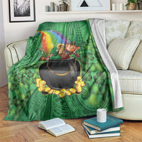 Hawaii Saint Patrick's Day Blanket Funny Leprechaun With Pot Of Gold - Polynesian Tattoo LT14 Green - Polynesian Pride