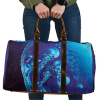 Purple Paradise Polynesia Jellyfish Travel Bag Plumeria Polynesian Tattoo Glowing Vibes LT14 Purple - Polynesian Pride