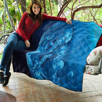 Blue Gradient Polynesia Jellyfish Quilt Plumeria Polynesian Tattoo Glowing Vibes LT14 - Polynesian Pride