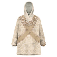 Mauri Ribaberiki Kiribati Wearable Blanket Hoodie Cowrie Shells Lei Palm Leaf Weaving