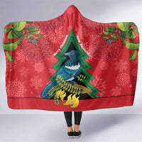 New Zealand Christmas In July Hooded Blanket Kowhai Tui Bird With Pohutukawa - Red