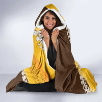Personalized Mililani Hawaii High School Hooded Blanket Puakenikeni Lei Hawaiian Pattern - Polynesian Pride