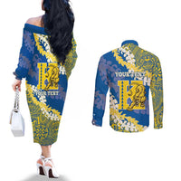 Personalized Kaiser Hawaii High School Couples Matching Off The Shoulder Long Sleeve Dress and Long Sleeve Button Shirt Puakenikeni Lei Hawaiian Pattern - Polynesian Pride