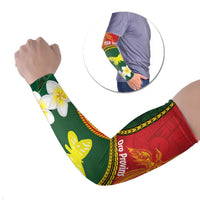 Personalised PNG Oro Provins Arm Sleeves Papua New Guinea Plumeria Melanesian Pattern LT14 Set of 2 Green - Polynesian Pride
