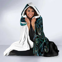 Proud Aotearoa Hooded Blanket Maori Silver Fern Mix Paua Shell Pattern LT14 - Polynesian Pride
