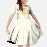 Gold White New Zealand Manta Ray Family Matching Off The Shoulder Long Sleeve Dress and Hawaiian Shirt Aotearoa Maori Haehae - Polynesian Pride