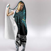 New Zealand Sulphur-crested Cockatoo Hooded Blanket Aotearoa Maori Mix Paua Shell LT14 - Polynesian Pride