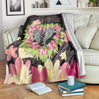 Polynesia Valentine's Day Blanket Hammerhead Shark Plumeria With Polynesian Pattern LT14 Black - Polynesian Pride