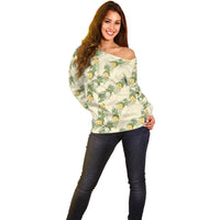 Hawaiian Pikake Maile Lei Off Shoulder Sweater Tiare Hibiscus Kalo Palapalai Leaf Beige LT19 - Polynesian Pride