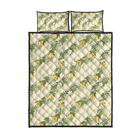 Hawaiian Pikake Maile Lei Quilt Bed Set Tiare Hibiscus Kalo Palapalai Leaf Beige