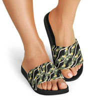 Hawaiian Pikake Maile Lei Slide Sandals Tiare Hibiscus Kalo Palapalai Leaf Black LT19 - Polynesian Pride