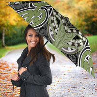 Aotearoa Iwi Whakatohea Umbrella Maori Kowhaiwhai Pattern