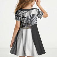 New Zealand Fantail Bird Kid Short Sleeve Dress Maori Piwakawaka Kowhai Maori Pattern LT22 - Polynesian Pride