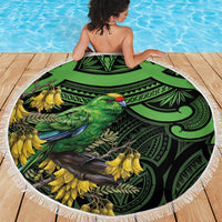 New Zealand Parakeet Bird Beach Blanket Maori Kakariki Kowhai Maori Pattern