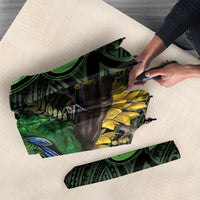 New Zealand Parakeet Bird Umbrella Maori Kakariki Kowhai Maori Pattern