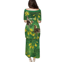 Bellbird New Zealand Personalised Puletasi Kowhai Flower Maori Pattern LT22 - Polynesian Pride