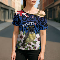 Tomtit New Zealand Personalised Cross Shoulder Shirt Miromiro Manuka Flower Maori Pattern LT22 - Polynesian Pride
