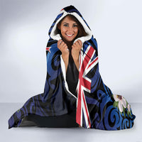 Tomtit New Zealand Personalised Hooded Blanket Miromiro Manuka Flower Maori Pattern LT22 - Polynesian Pride