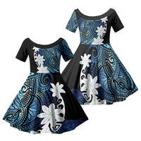 Cook Islands Maori Language Week Family Matching Off Shoulder Short Dress and Hawaiian Shirt Tiare Maori Kuki Airani Blue Pattern LT22 Daughter's Dress Blue - Polynesian Pride