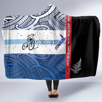 Personalised Cycling New Zealand Hooded Blanket Aotearoa Map Fern Maori Pattern LT22 One Size Blue - Polynesian Pride