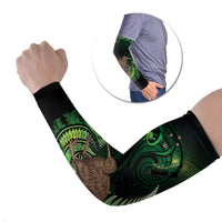 Kiwi New Zealand Personalised Arm Sleeves Aotearoa Map Silver Fern Koru Pattern LT22 Set of 2 Green - Polynesian Pride