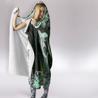 New Zealand Mere Pounamu Weapon Hooded Blanket Aotearoa Mango Paua Shell Maori Pattern