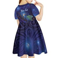 Takahe New Zealand Personalised Kid Short Sleeve Dress Harakeke Silver Fern Maori Pattern LT22 - Polynesian Pride