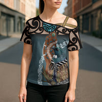 New Zealand Tui Bird Maripi Cross Shoulder Shirt Maori Weapon Kowhaiwhai Pattern