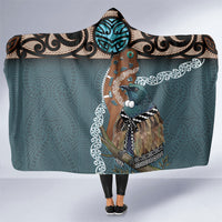 New Zealand Tui Bird Maripi Hooded Blanket Maori Weapon Kowhaiwhai Pattern